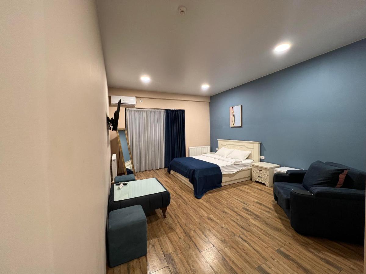 Hotel Sky Room Τυφλίδα Εξωτερικό φωτογραφία